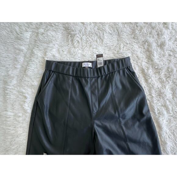 BCBG NEW YORK Faux-Leather Cropped Pants Women's Black Slash Pockets Size 10 - Picture 14 of 14